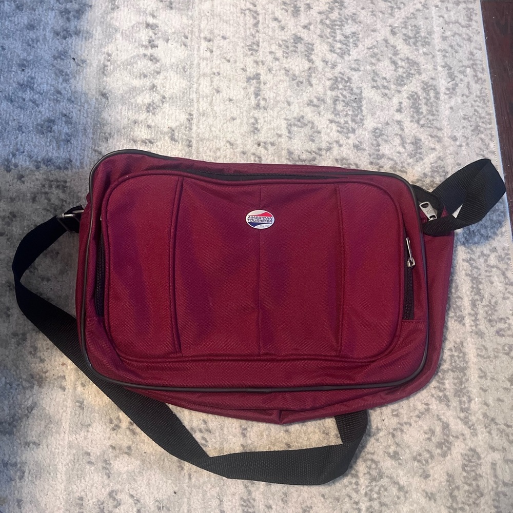 Dickies Burgundy Messenger Bag